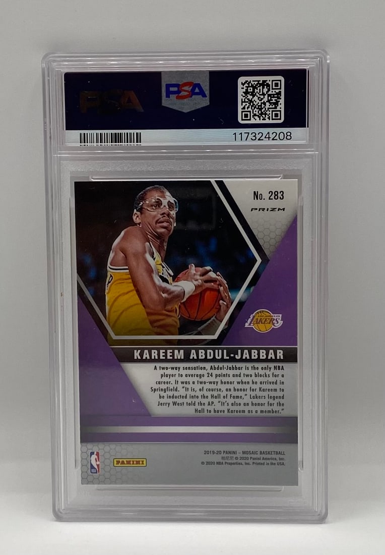 2019 Panini Mosaic Kareem Abdul-Jabbar Gold Wave Prizm PSA 10 - 2