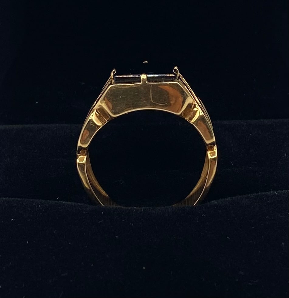 18K Yellow Gold & Black Onyx Ring - 2