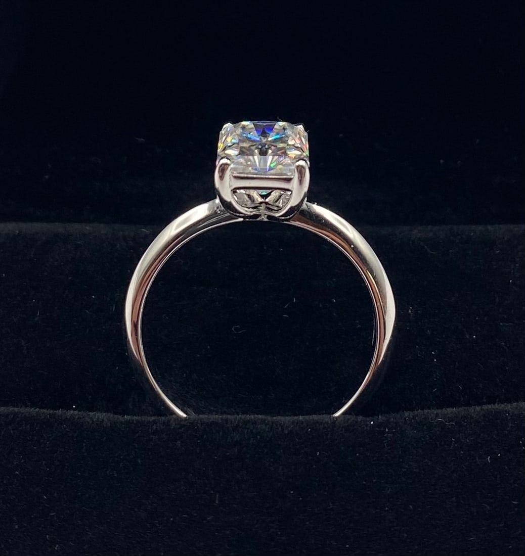 3 CT Radiant Cut VVS Moissanite Ring - 2