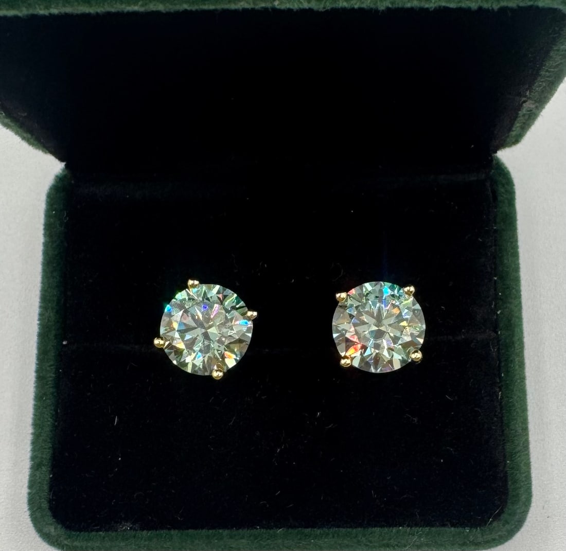 10 TCW Round Cut Moissanite Stud Earrings - 2