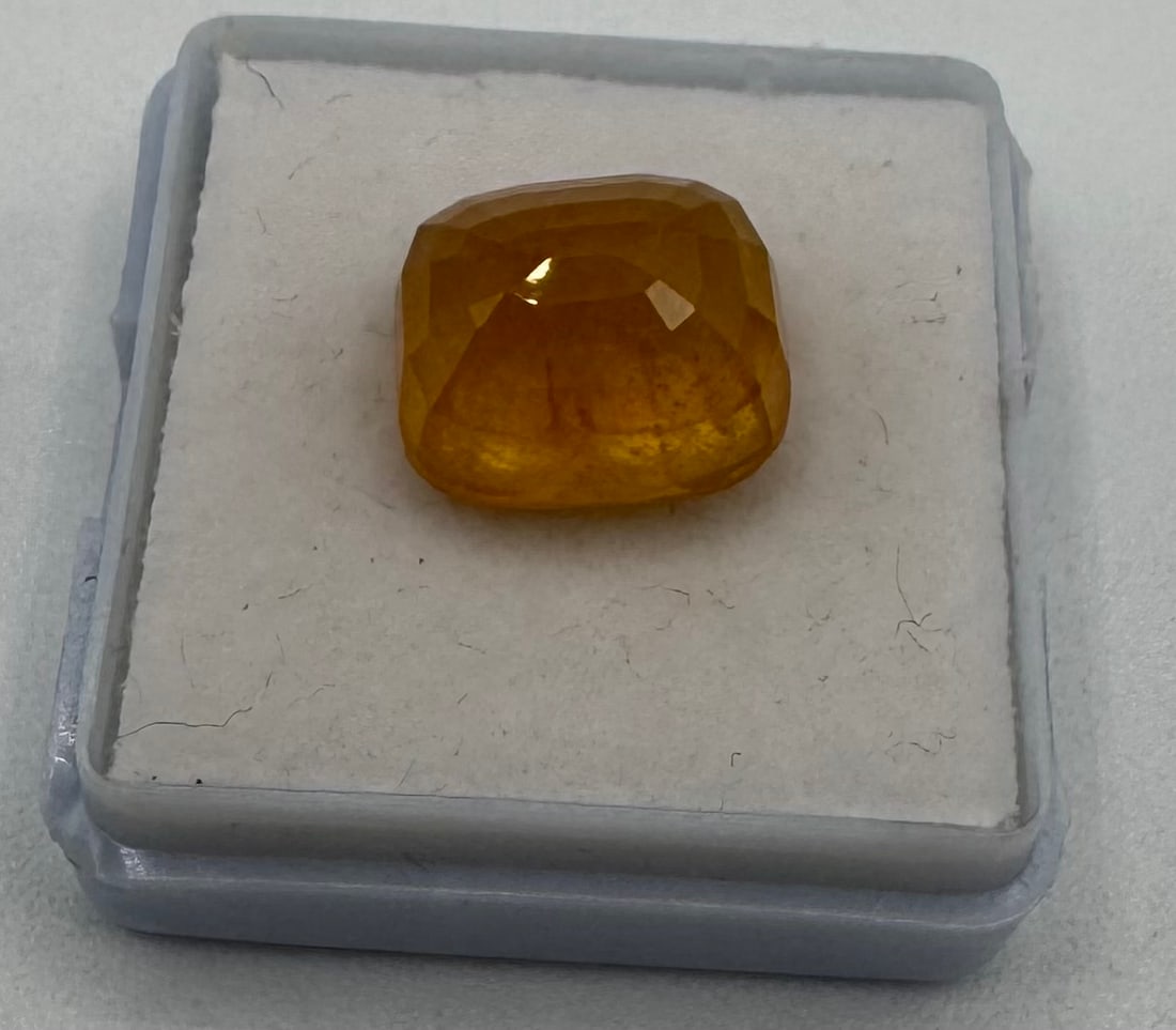 12.42 Cts Natural Cushion Cut Yellow Sapphire Gemstone - 2