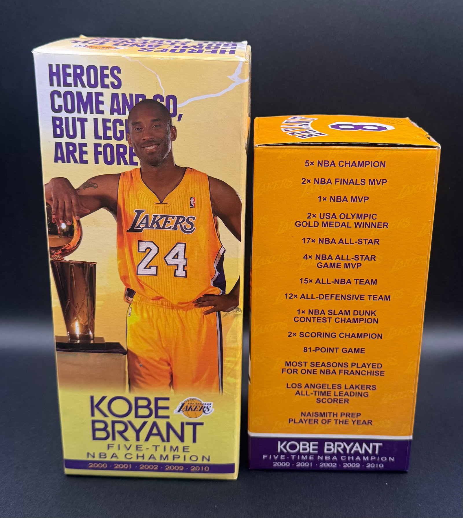 KOBE BRYANT RETIREMENT BOBBLEHEAD W/STAND STADIUM GIVEAWAY LAKERS 2016 - 2