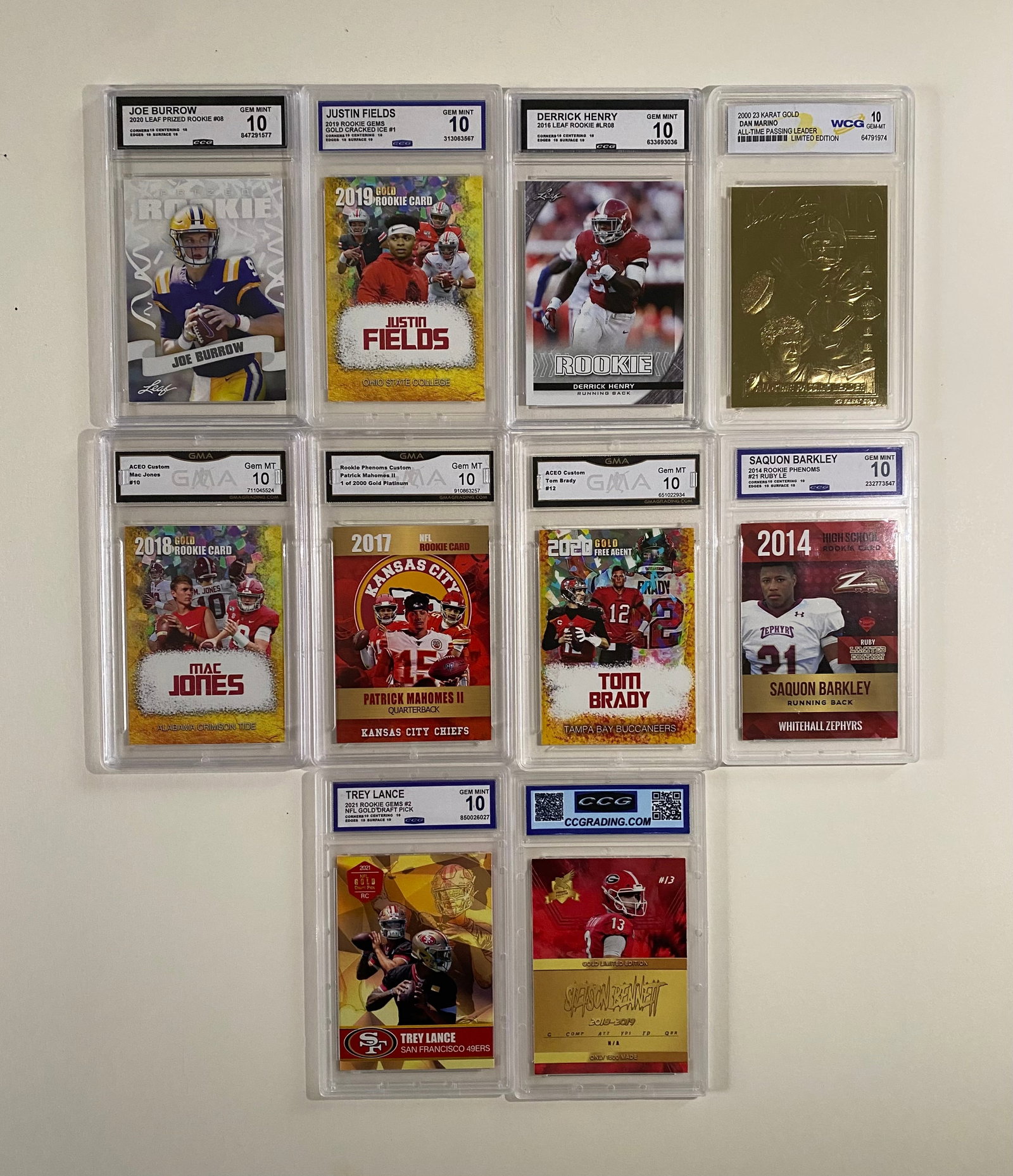 Patrick Mahomes, Tom Brady, Joe Burrow, Dan Marino 23K Gold, Derrick Henry & More: Lot of 10 Graded Football Cards Gem Mint 10 – Patrick Mahomes, Tom Brady, Joe Burrow, Dan Marino 23K Gold, Derrick Henry & More