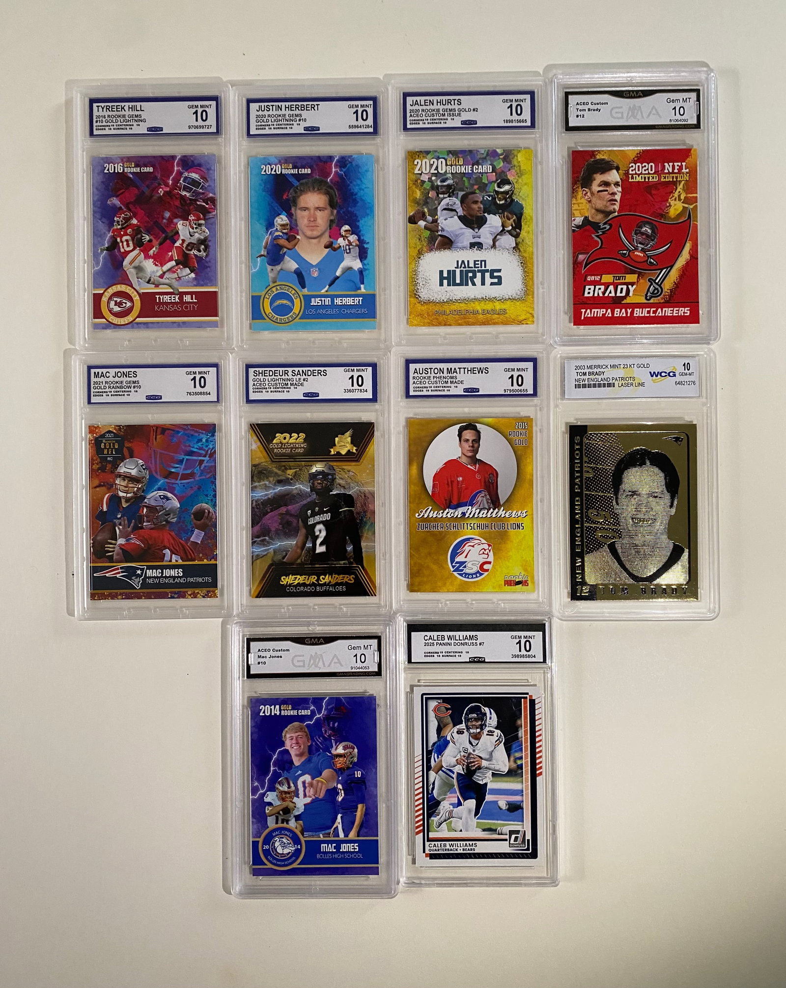 Tom Brady, Caleb Williams, Justin Herbert, Shedeur Sanders, Tyreek Hill & More: 10pc Graded Sports Card Lot: Gem Mint 10 Tom Brady, Caleb Williams, Justin Herbert, Shedeur Sanders, Tyreek Hill & More (GMA/WCG/SCO Graded)