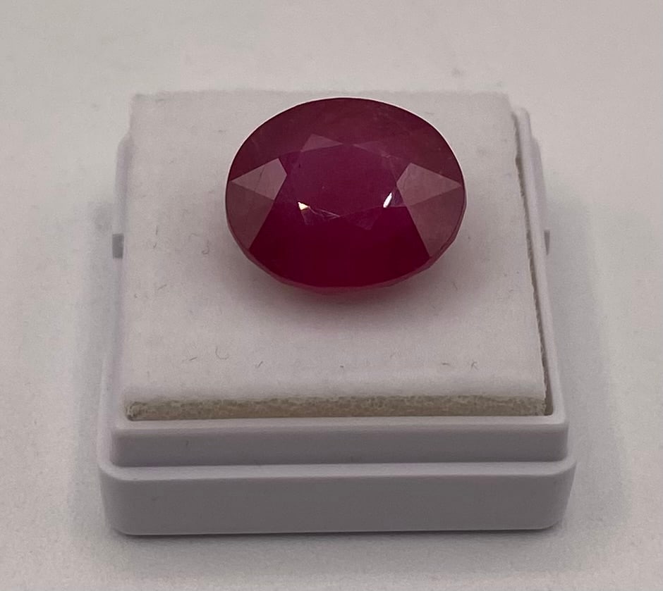 Natural Red Ruby Loose Gemstone - 14.02 Cts: Natural Red Treated Ruby Loose Gemstone - 14.02 Cts. Species/Group: Corundum Variety: Natural Ruby Weight: 14.02 Cts Color: Red Shape/Cut: Oval / Mixed Dimensions: 14.83 x 12.88 x 7.45 mm