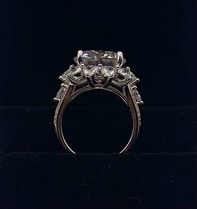 10 Carats VVS Ring - 2