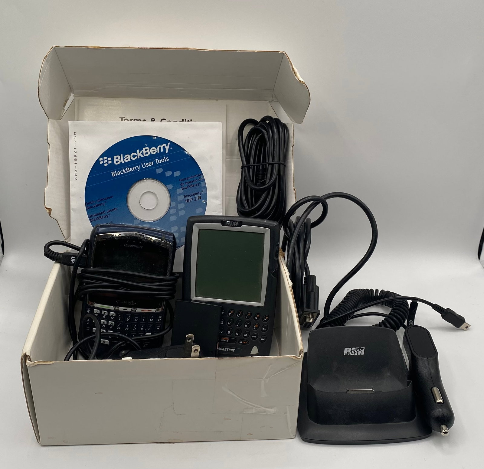 Vintage Research In Motion (RIM) BlackBerry Devices & Accessories Lot w/ Original Box (1 of 2)