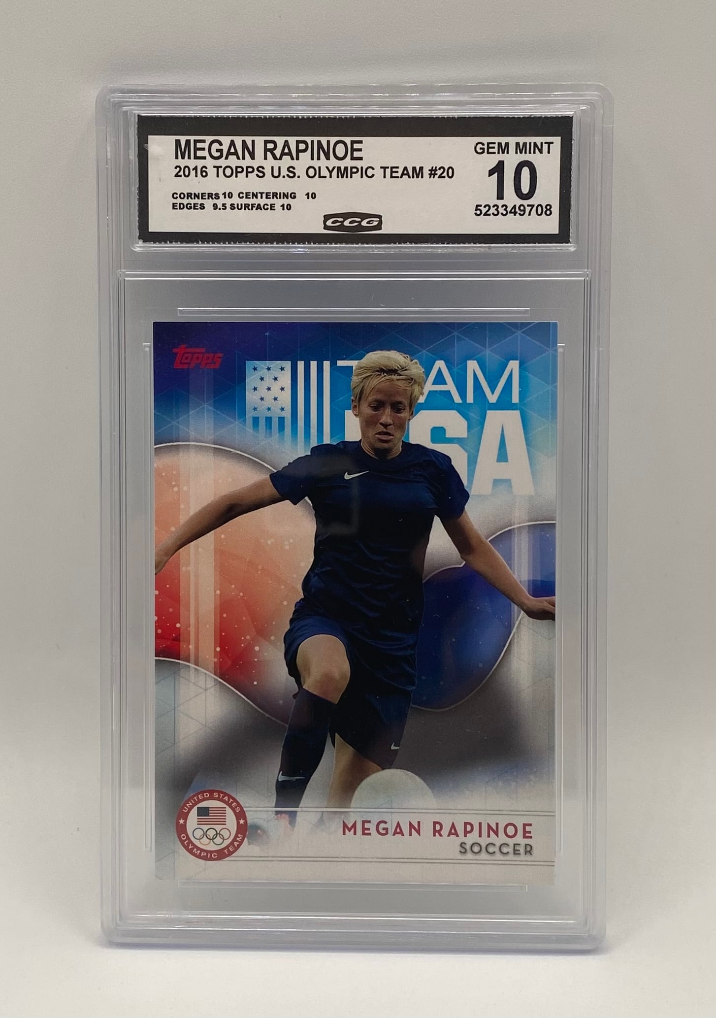 Megan Rapinoe Card (1 of 2)