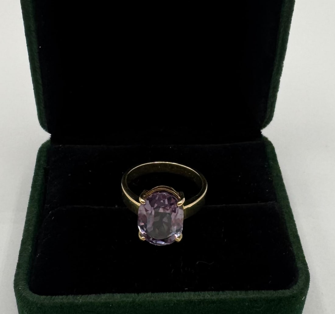 14k Gold Ring Size: 7 5.78g - 3