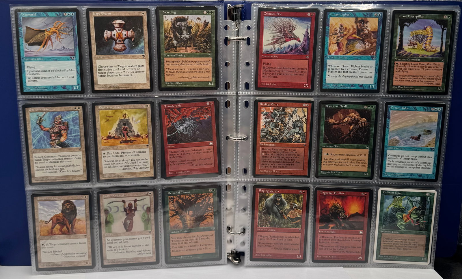 1995 & 1996 Magic The Gathering Trading Cards Binder - 4