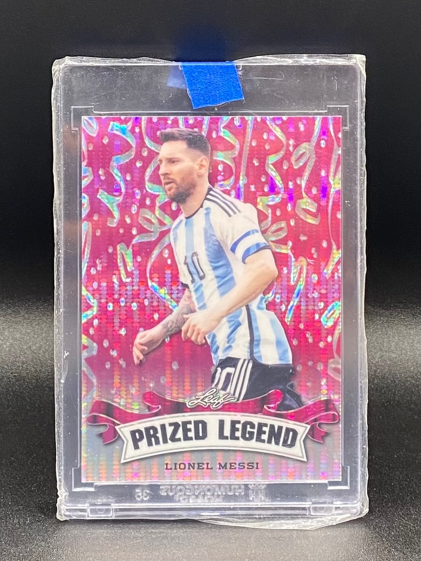 Lionel Messi Pink Holo /10 (1 of 2)
