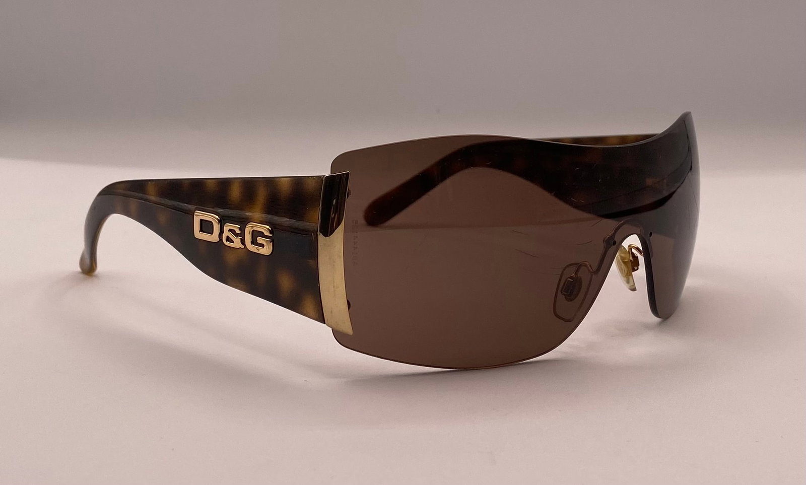 D&G Dolce & Gabbana Sunglasses (1 of 2)
