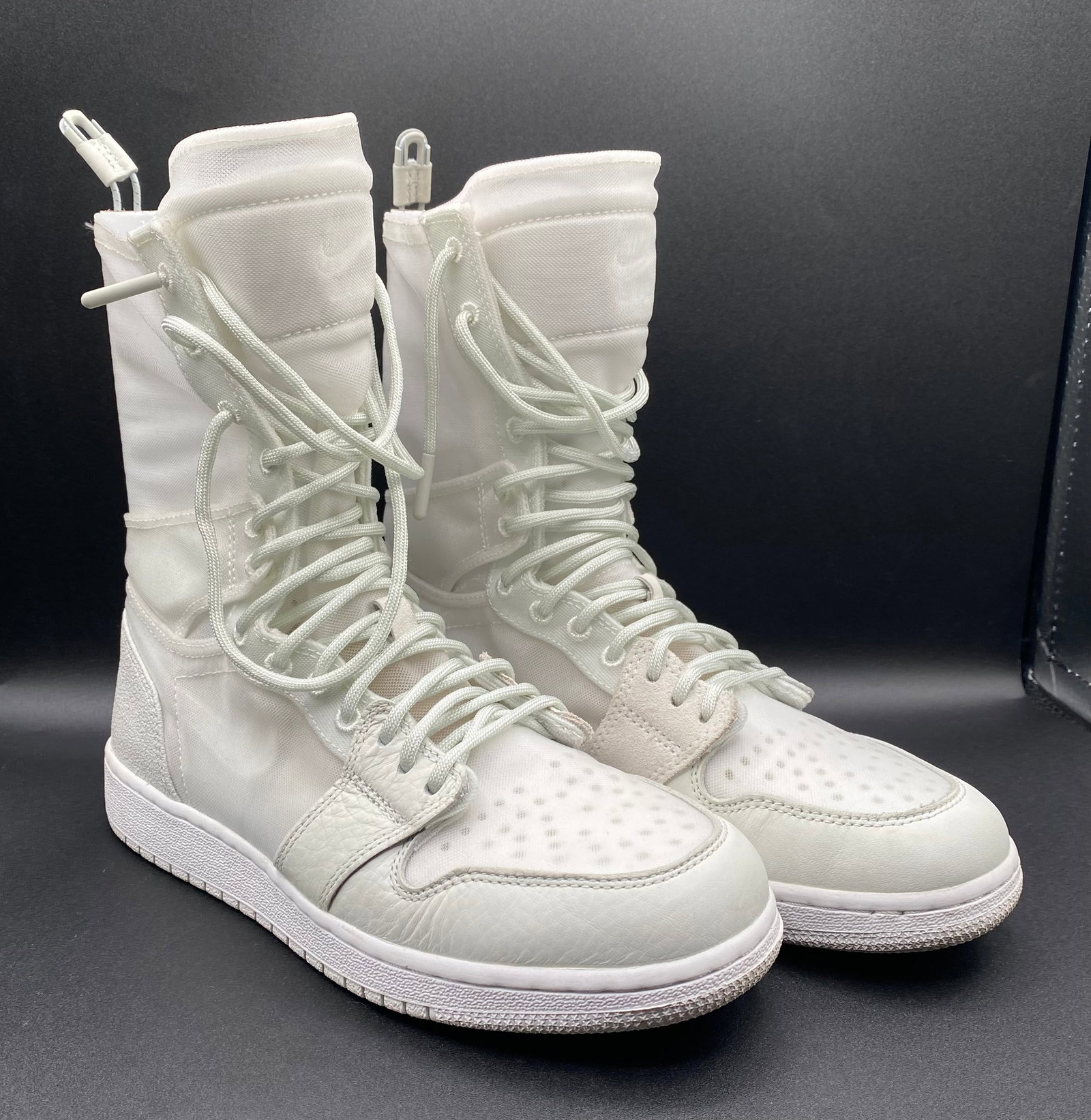 Nike Air Jordan 1 Explorer XX Off White Boots: Nike Air Jordan 1 Explorer XX Off White Boots - Women's Size 6.5. Brand: Nike / Jordan Model: Air Jordan 1 Explorer XX Colorway: Off White / Off White Size: US Women's 6.5 (UK 4 / EUR 37.5) Style