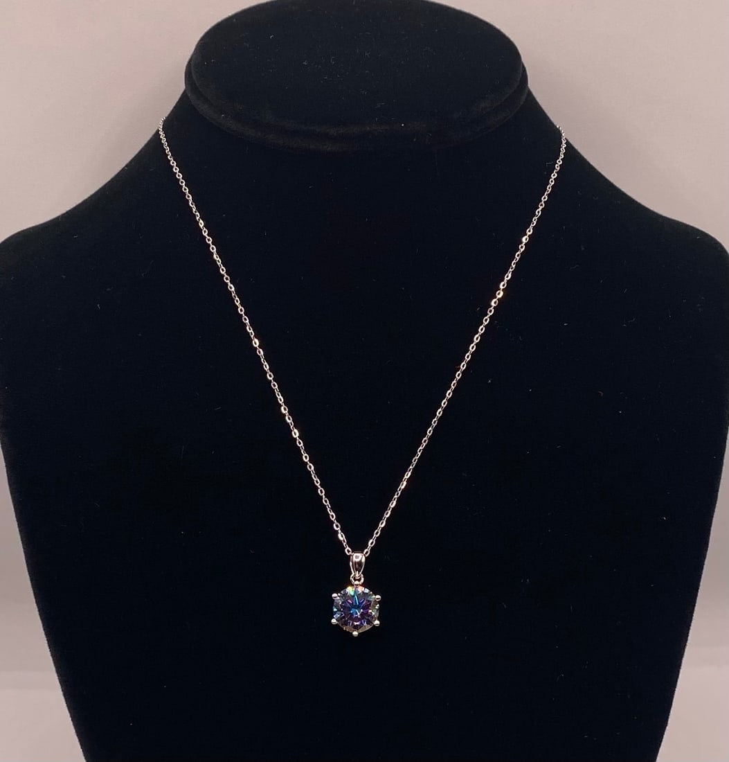 4 Carats Raunbow Purple VVS Necklace - 2
