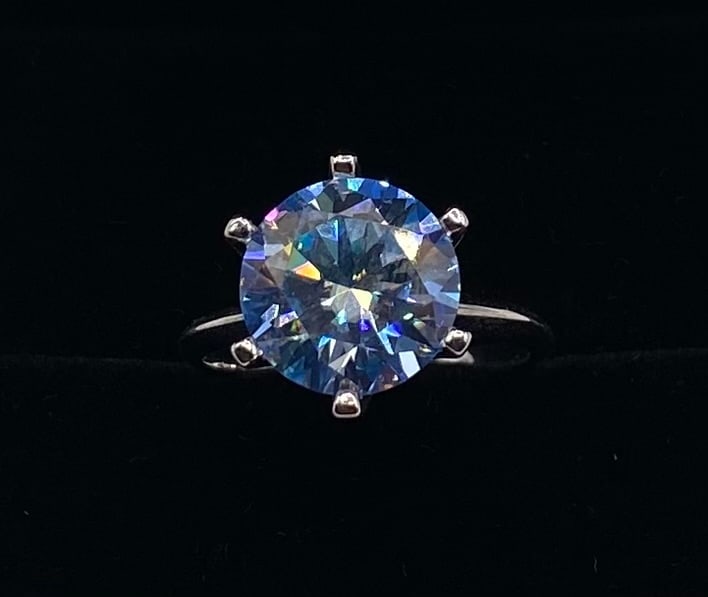 Blue VVS Ring: 5ct VVS1 Color Blue Moissanite Classic Solitaire Ring w/ Certificate - Size 7