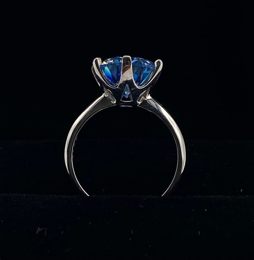 Blue VVS Ring - 2