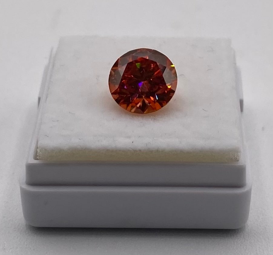 Garnet 3.00 CT VVS1 Loose Moissanite Gemstone - Certified Excellent Cut: Garnet Color 3.00 CT VVS1 Loose Moissanite Gemstone - Certified Excellent Cut