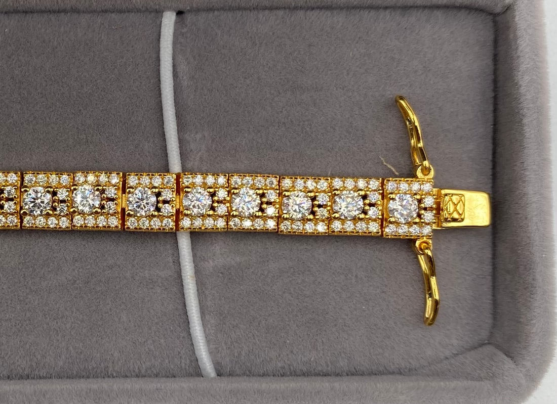 8" VVS1 D-Color Moissanite Tennis Bracelet in 18K Yellow Gold Plated Sterling Silver - 2