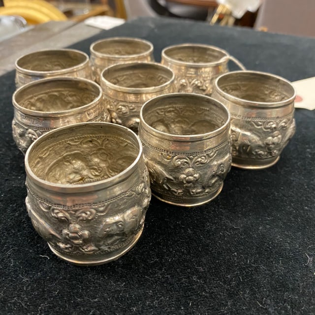 Napkin rings  Sterling Silver set of 8 elephant relief (1 of 5)