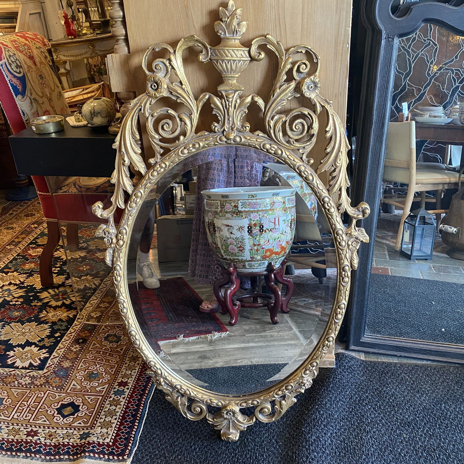 Beautiful Oval Gilt Wood Framed Mirror (1 of 7)