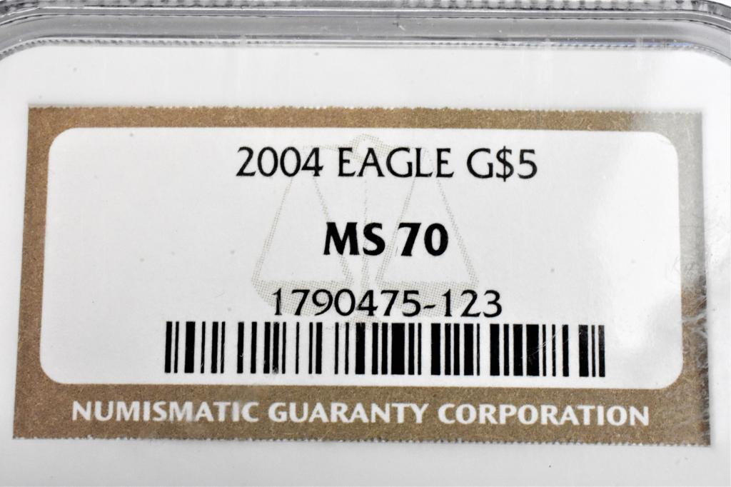 2004 1/10oz gold american eagle MS70 NGC (1 of 3)