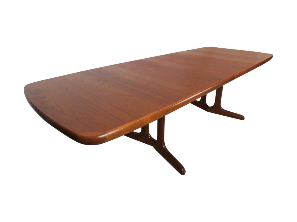 Danish Teak Dining Table 2 Leaves (1 of 12)