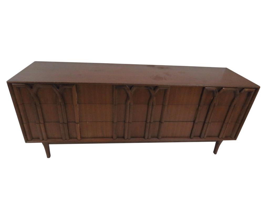 Sculpted Front Credenza (1 of 8)