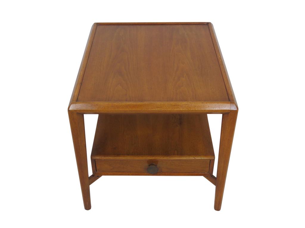 Heritage I Drawer Table: Heritage 1 Drawer End Table, 22"w, 26"d, 21.25"h