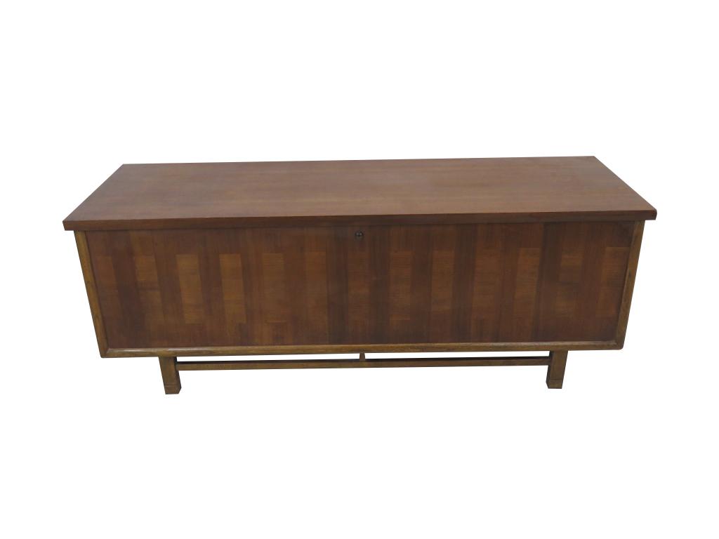 Lane Parquet Cedar Chest: Lane Parquet Cedar Chest.w/ Parquet Front. 53.25"w, 17.5"d, 20.5"h open 37"h