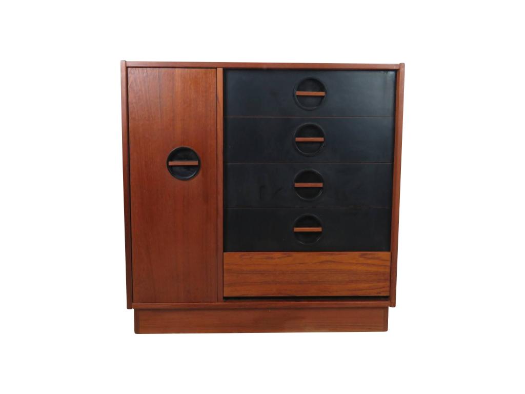 Danish Teak Dresser Chifferobe (1 of 8)
