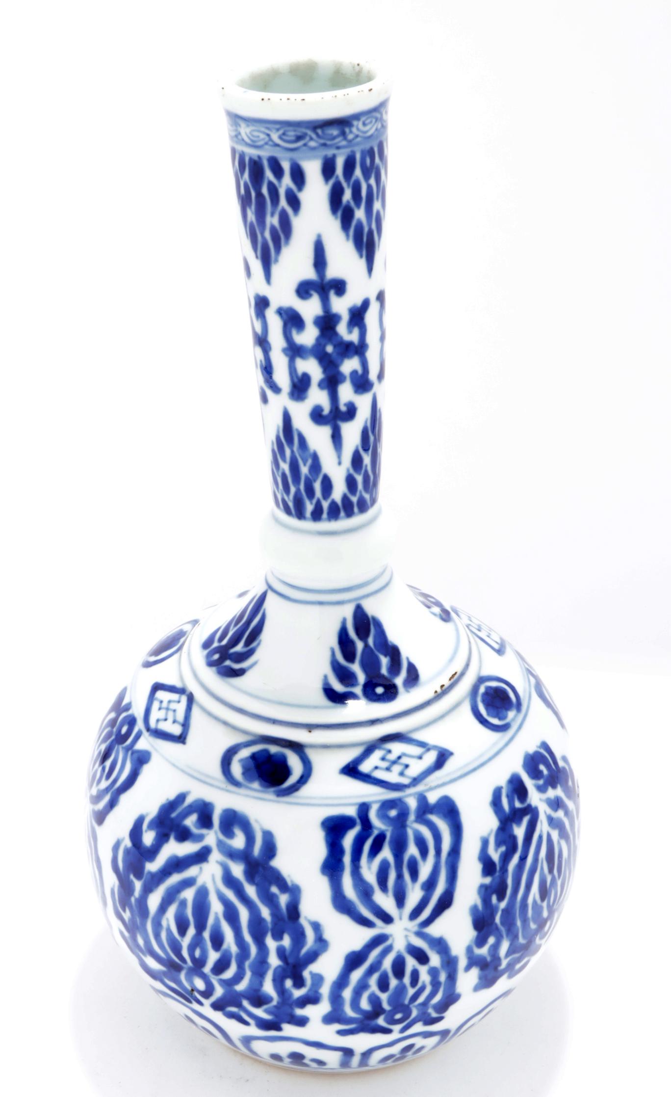 Antique Chinese porcelain stem vase (1 of 8)