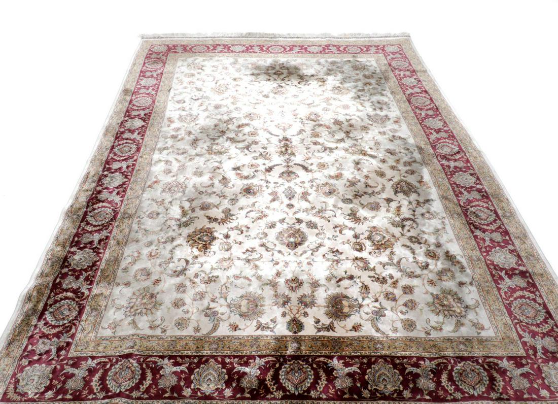 Hand-knotted and silk-made Qoum Shah carpet, 300 x 200 cm (1 of 4)