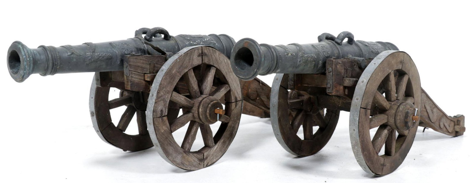 Set of antique sloop guns on carriage, 19th century, h.37 x ... (1 of 8)