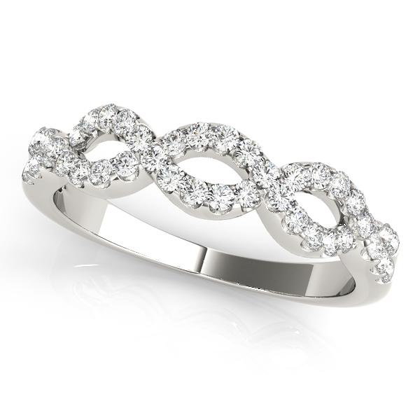 0.40 Carat Diamond Engagement 14K White Gold Twisted: 0.40 Carat Diamond Engagement 14K White Gold Twisted Ring Product Type: Twisted Ring Country of Origin: US Main Gemstone name: Diamond Main Gemstone color: G Main Gemstone clarity: VS2-SI1 Main Gemsto