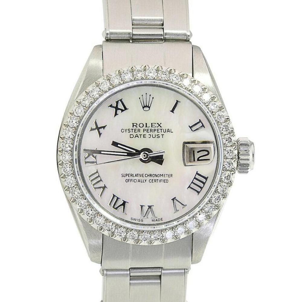 Pre-owned Rolex Datejust 26mm Oyster Band: Pre-owned Rolex Datejust 26mm Oyster Band Details Brand: Rolex Condition: Pre-owned Excellent Model: Datejust Specifications Case Diameter: 26mm Case Material: Stainless Steel Gender: Women