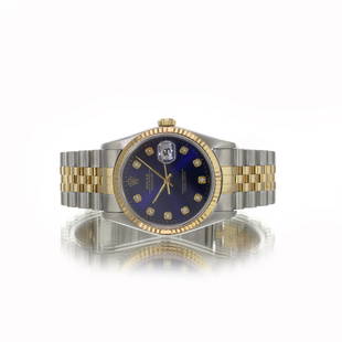 Pre-owned Rolex Datejust 36mm Jubilee: Pre-owned Rolex Datejust 36mm Jubilee DetailsBrand: RolexCondition: Pre-owned ExcellentModel: Datejust SpecificationsCase Diameter: 36mmCase Material: Stainless SteelGender: Mens / UnisexDial: