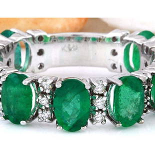 4.60 CTW Natural Emerald 14K Solid White Gold Diamond Ring: 4.60 CTW Natural Emerald 14K Solid White Gold Diamond Ring Manufacturer's Suggested Retail Price: $ 3800.00 4.60 Carat Natural Emerald 14K Solid White Gold Diamond Ring Item Type: Ring Item