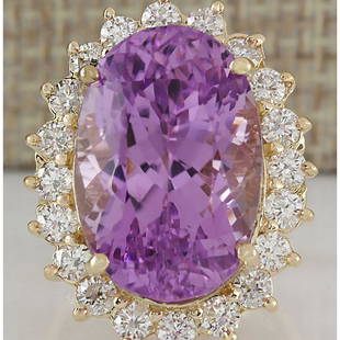 26.27 CTW Natural Kunzite And Diamond Ring In 18K Yellow Gold: 26.27 CTW Natural Kunzite And Diamond Ring In 18K Yellow Gold Manufacturer's Suggested Retail Price: $ 7600.00 Stamped: 18K Ring Size: 6.5 Total Ring Weight: 14.8 Grams Diamond Weight: 