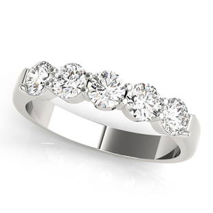 Natural 1 CTW Diamond Ring 14K White Gold: Natural 1 CTW Diamond Ring 14K White Gold Manufacturer's Suggested Retail Price: $ 3900.00 Product Type: Diamond Ring Stone1 Type: 5 Diamond @ 1 CTW Stone1 Color: G Stone1 Clarity: VS2-SI1 Stone1