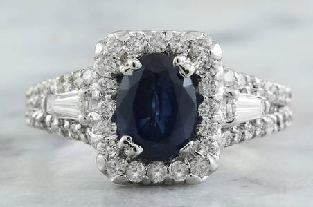 3.10 CTW Sapphire 18K White Gold Diamond ring