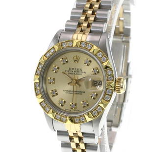 Pre-owned Rolex Datejust 26mm Jubilee Band: Pre-owned Rolex Datejust 26mm Jubilee Band DetailsBrand: RolexCondition: Pre-owned ExcellentModel: Datejust SpecificationsCase Diameter: 26mmCase Material: Stainless SteelGender: WomenDial: