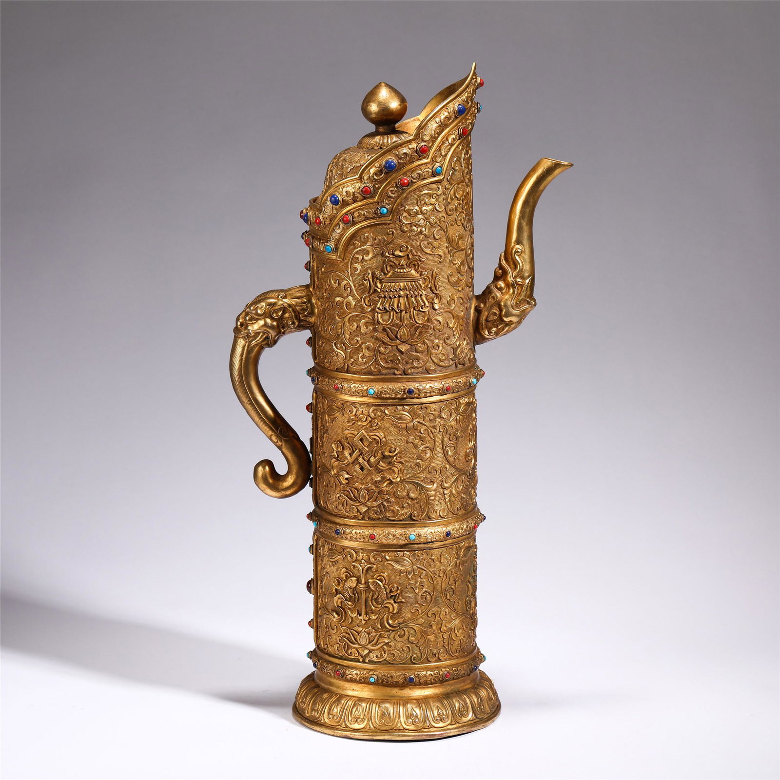 A CHINESE GILT BRONZE BABAO POT (1 of 10)