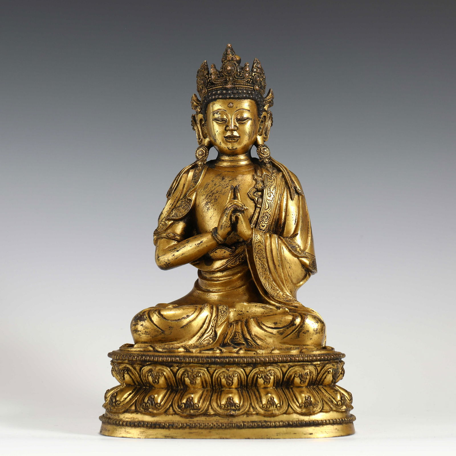 MING GILT BRONZE BODHISATVA BUDDHA STATUE (1 of 10)