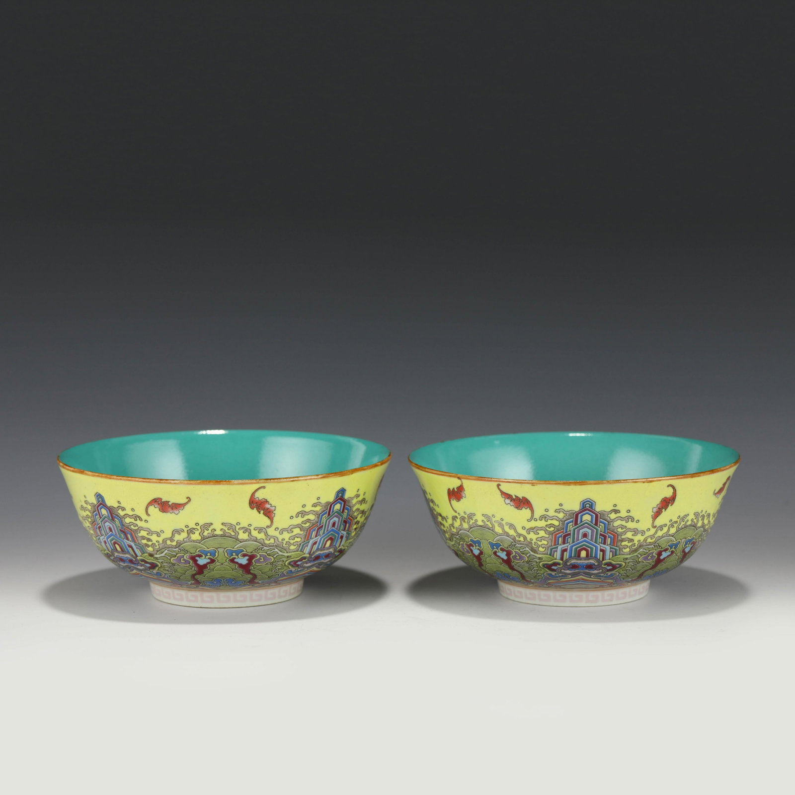 PAIR OF YONGZHENG FAMILLE ROSE BOWLS: PROVENANCE: From Bellefonte, Delaware Private Collector. Dimensions (cm): Heigth: 6.5?Diam.: 15.4 Pair Of Chinese Qing Dynasty YongZheng Famille Rose Chinese Fu Bats Porcelain Bowls. The bowls has an 
