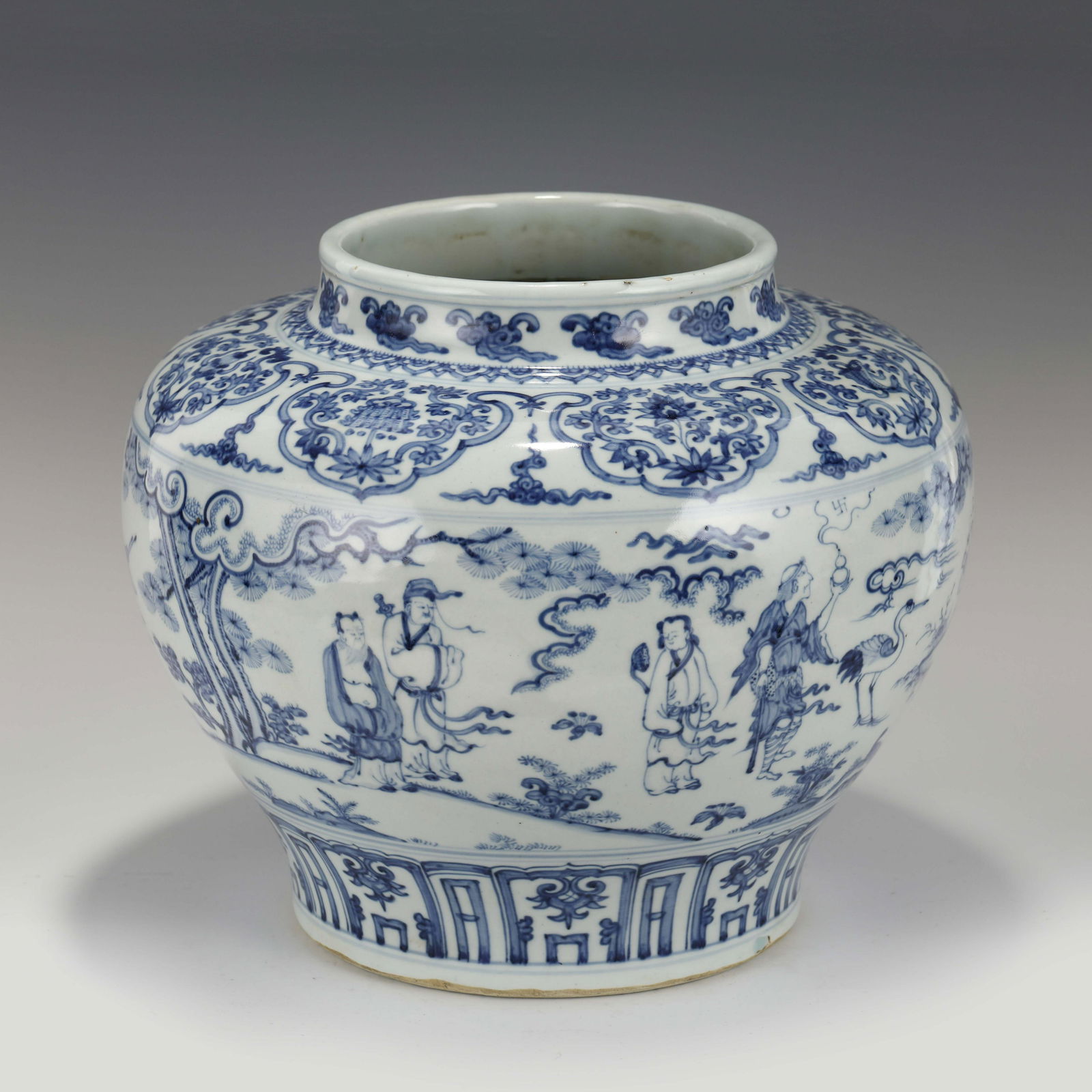 MING BLUE & WHITE JAR (1 of 10)