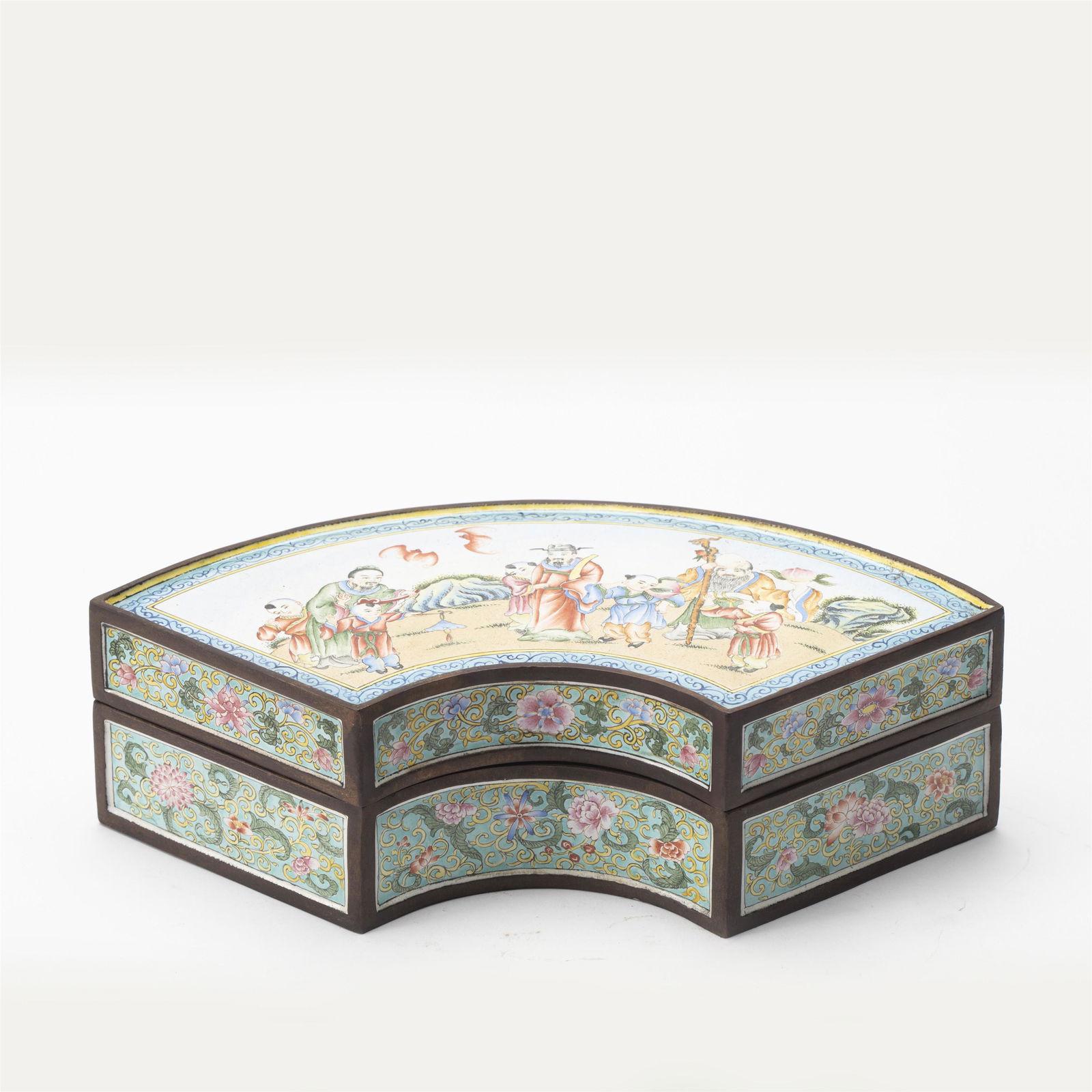 A PAINTED ENAMEL FAN-SHAPED BOX (1 of 9)