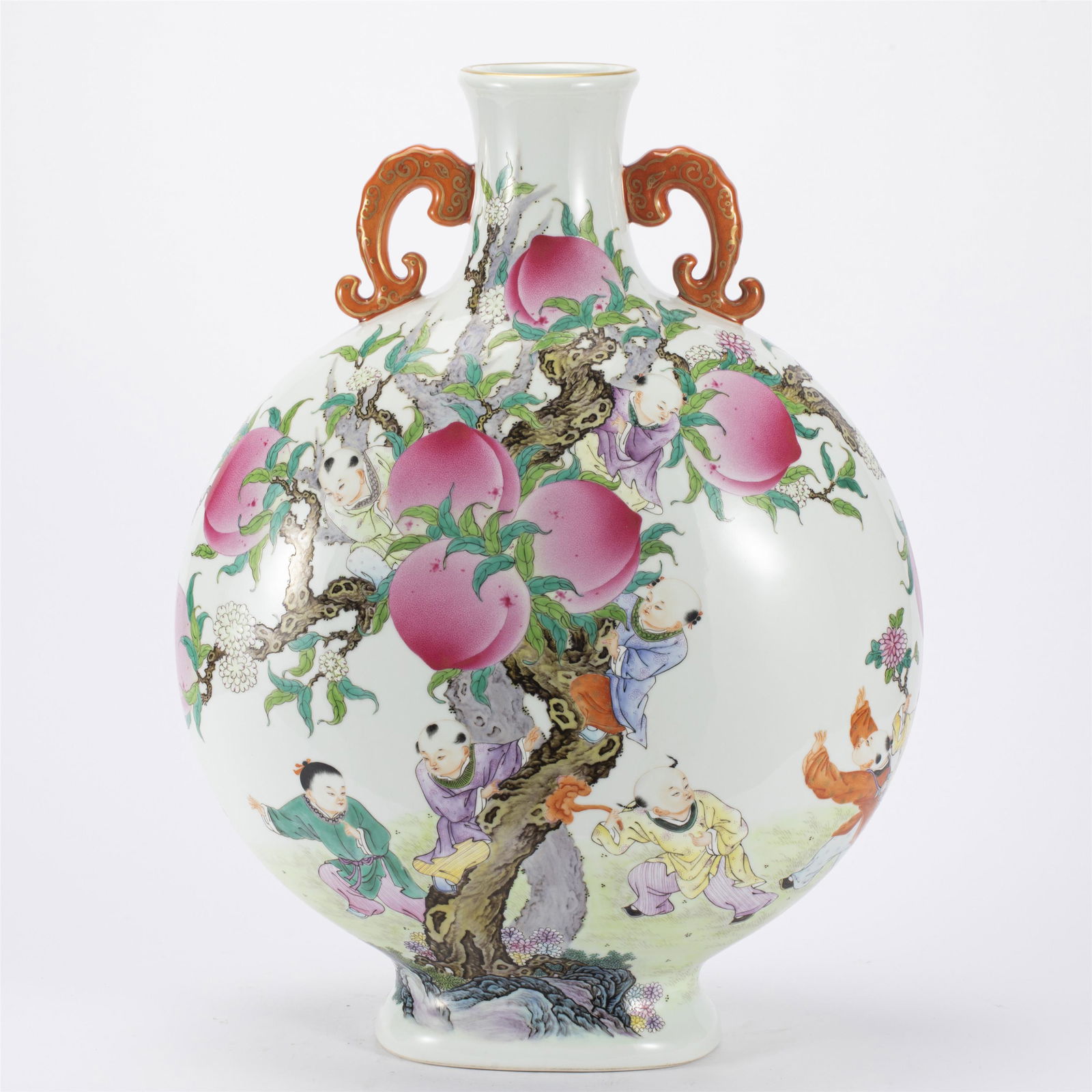 A FAMILLE ROSE PORCELAIN FLASK VASE,QIANLONG (1 of 10)