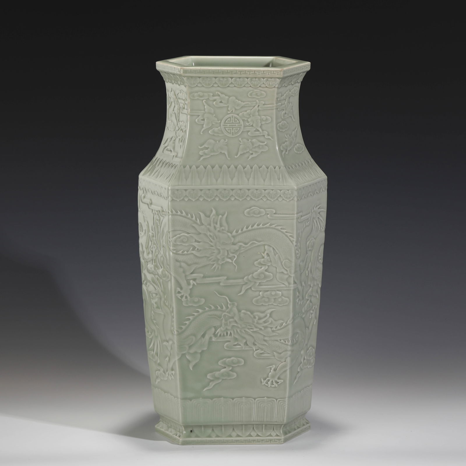 QIANLONG CARVED PORCELAIN SQUARED ZUN VASE (1 of 10)