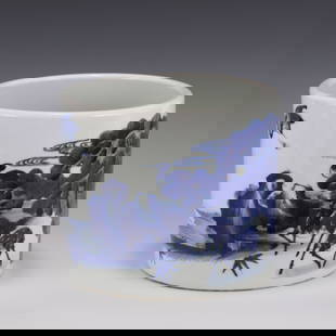 BLUE & WHITE CRANE & DEER PORCELAIN BRUSH POT: Dimensions: Height: 17cm, Diam: 20.2cm Chinese Qing Dynasty Period, blue and white crane & deer porcelain brush pot. Potted in brush holder shape, cylindrical straight body, thick potted, deep curvatu