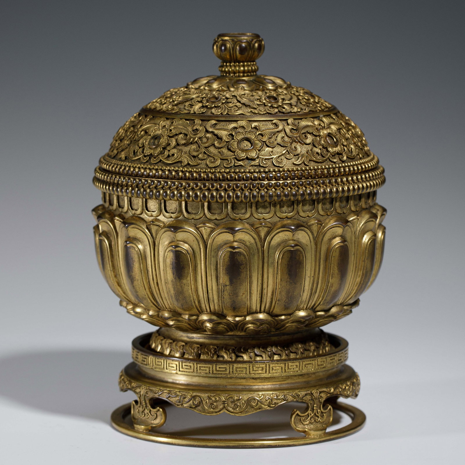A CHINESE GILT-BRONZE INCENSE BURNER (1 of 6)